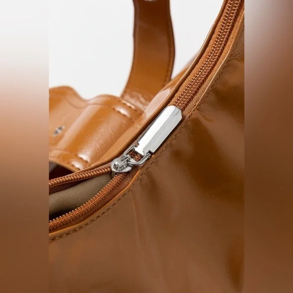 Fame Faux Leather Studded Trim Shoulder Bag🆕 - Picture 5 of 7